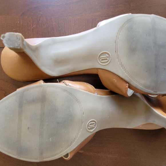 Cognac heeled sandals - Picture 3 of 4